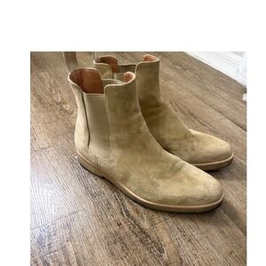 New Republic Chuck Suede Chelsea Boots Sand Tan Men's Size 9 Crepe Sole Ankle
